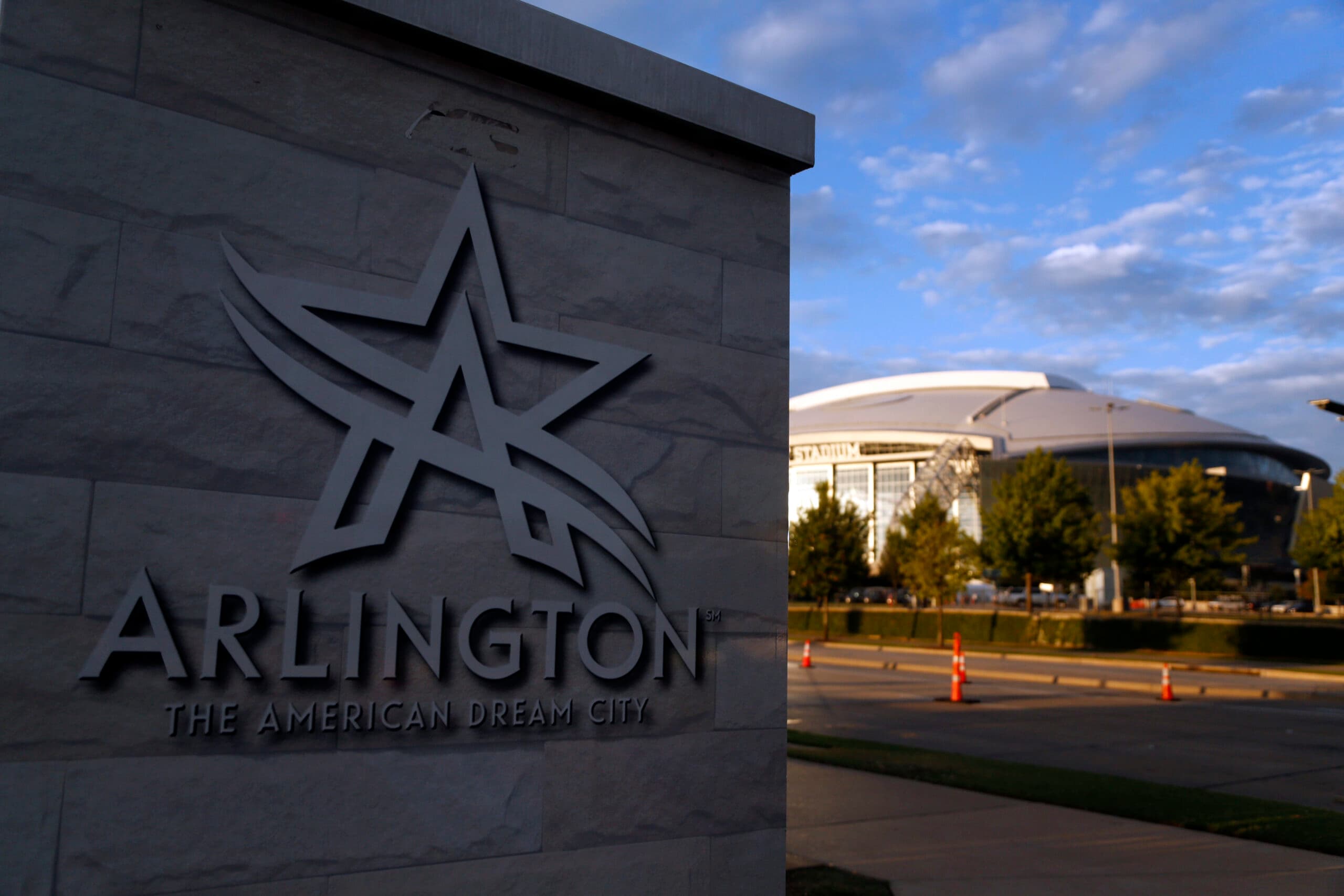 Arlington, TX