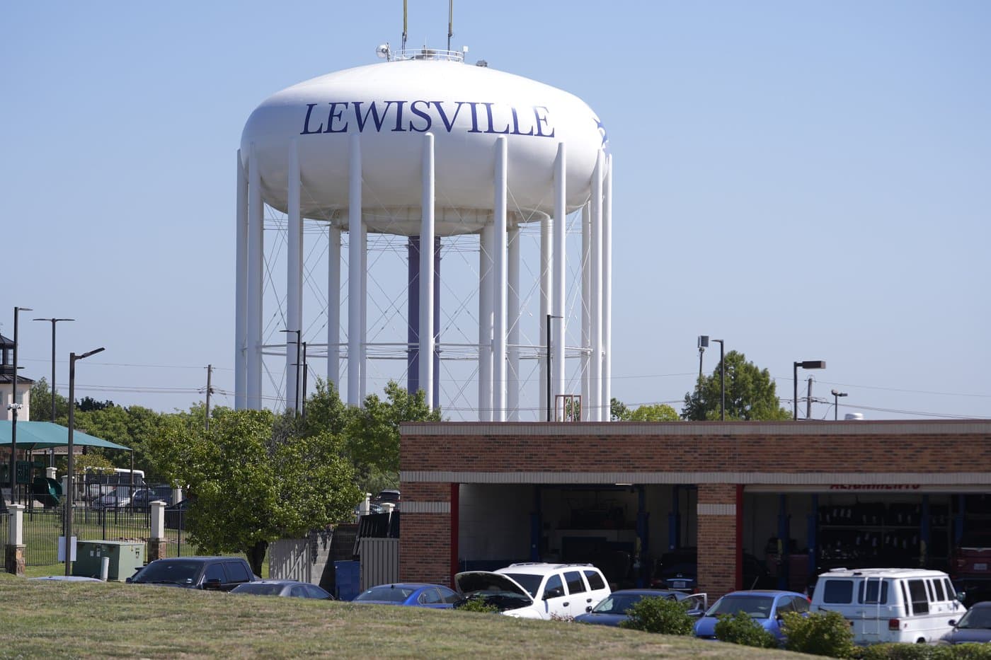 Lewisville, TX